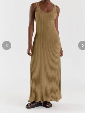 Dissh Ribbed Scoop Neck Maxi Dress Sleeveless Large Earth Green Minimalist